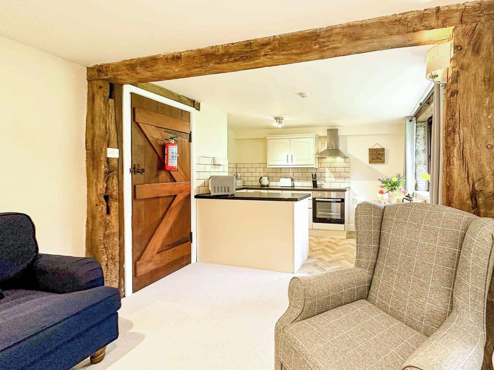 Open plan living space | Kite 1 - Cwm Chwefru Cottages, Newbridge-on-Wye, near Builth Wells