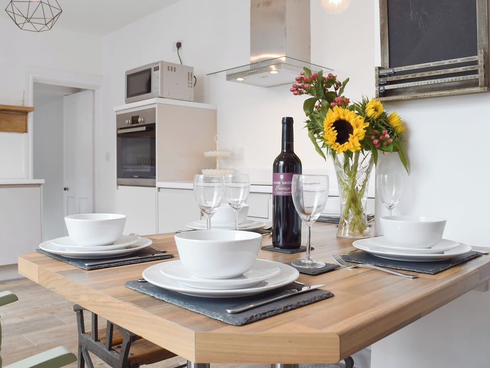 Quaint dining area | Gwylfa, Trimsaran, near Kidwelly