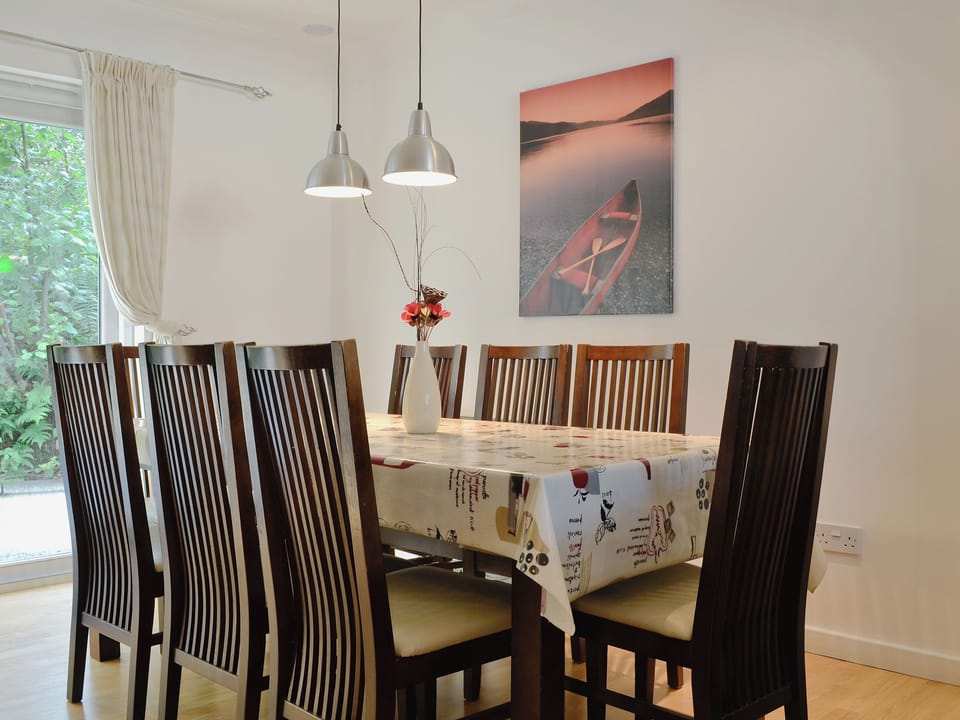 Ideal dining area | Lia Fail, Ballachulish, near Fort William
