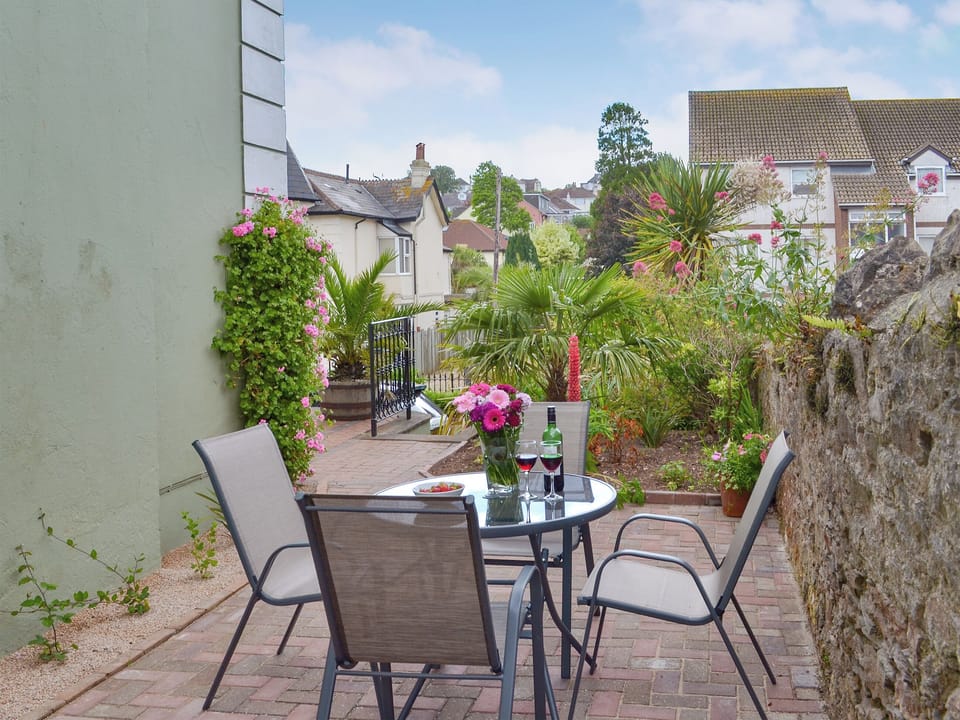 Delightful sitting out area | Samphire Lodge, Brixham