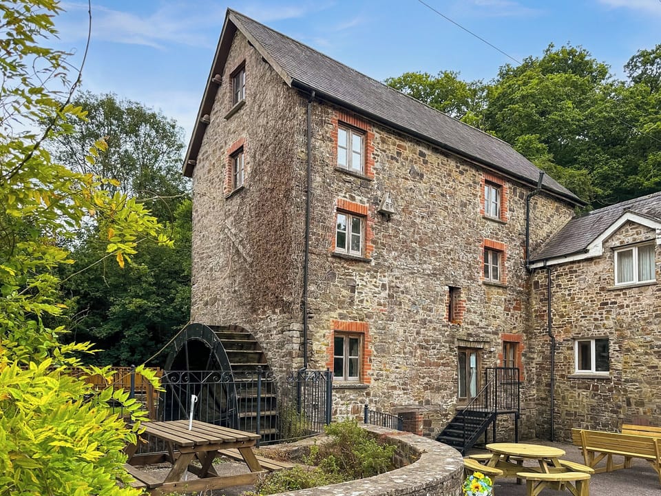 Exterior | Tarka - Town Mills, Great Torrington
