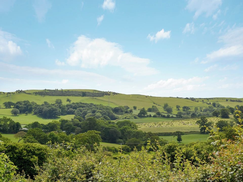 Views of the rural surroundings | Dolfran Bach, Dolwen, near Betws-yn-Rhos, Abergele