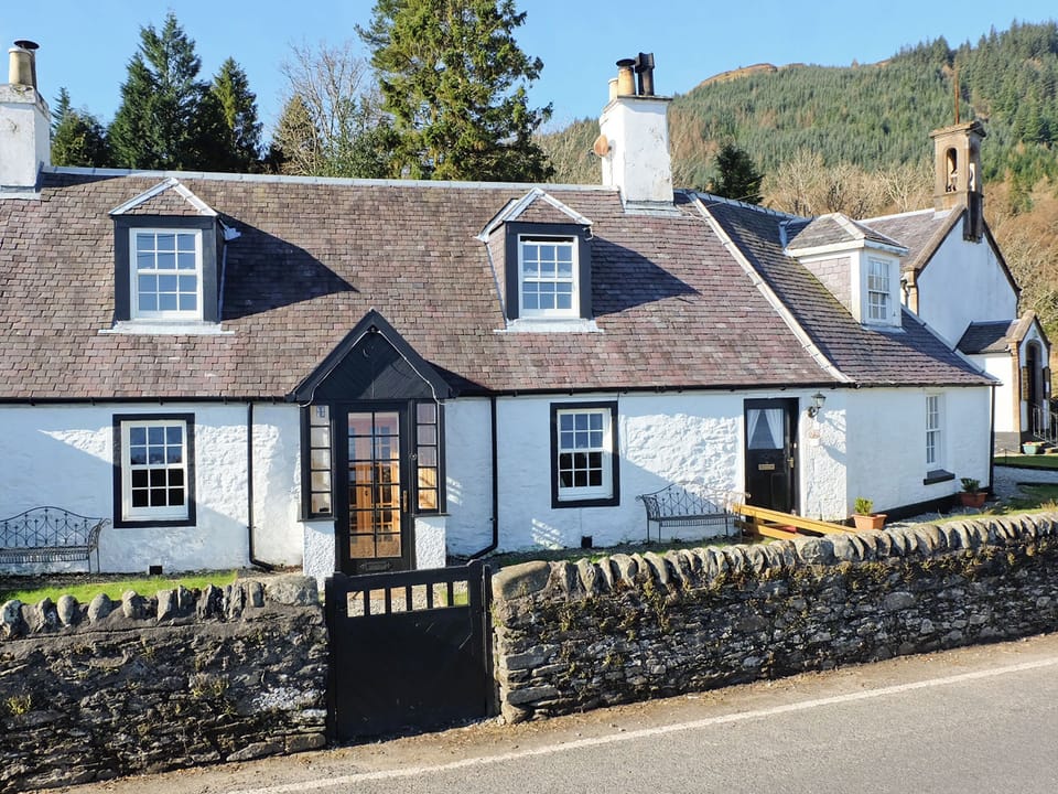 Traditional stone built home | Fern Cottage, Ardentinny near Dunoon