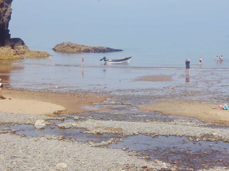 Surrounding area | Dol Llan, Llangrannog