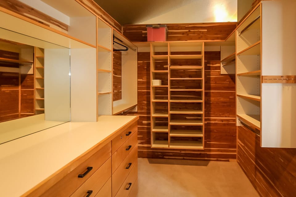 Wardrobe Master Bedroom