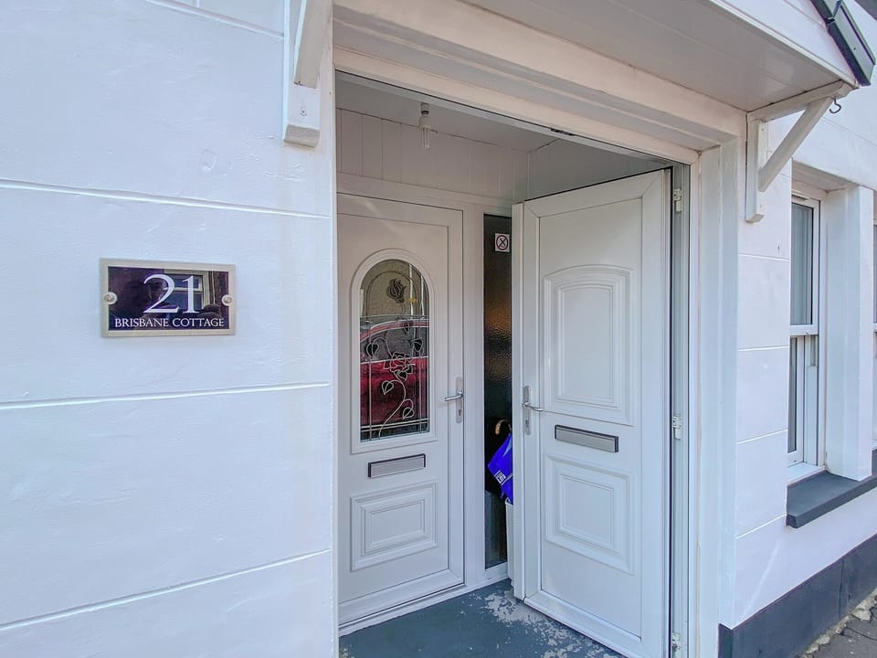 Exterior | Largs Brisbane Cottage, Largs