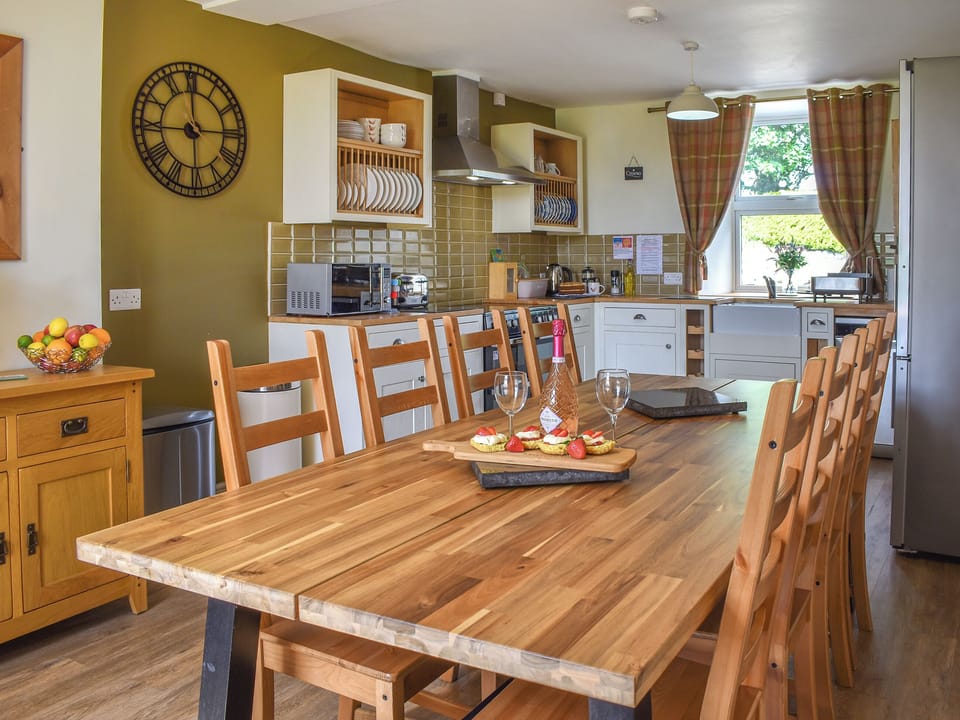 Kitchen/diner | Bryn Melyn - Rhyd Uchaf Cottages, Rhyduchaf, near Bala