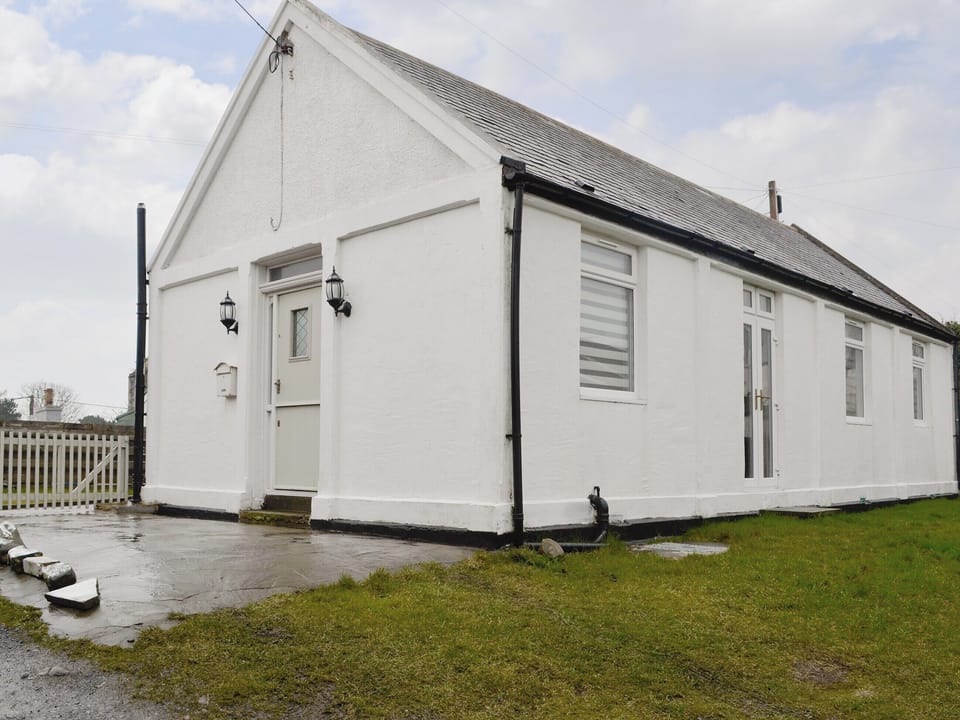 Delightful detached cottage | Craig Hall, Drummore, near Stranraer