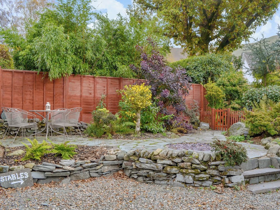 Charming garden and grounds | Coach House Grasmere - Grange End Cottages, Grasmere