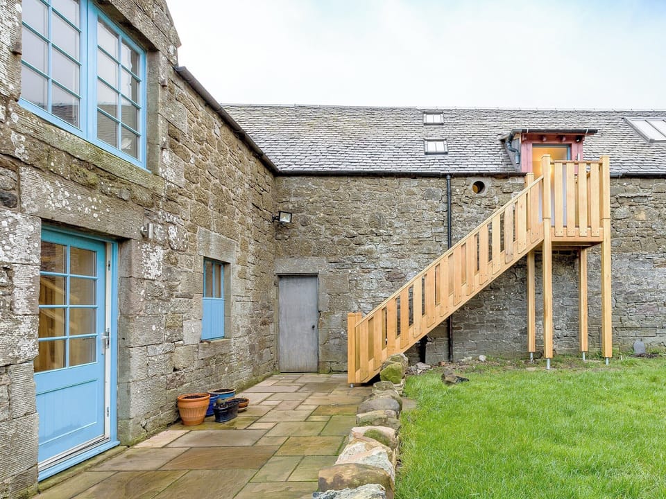 Ideal holiday home | The Hayloft, Balerno, near Edinburgh