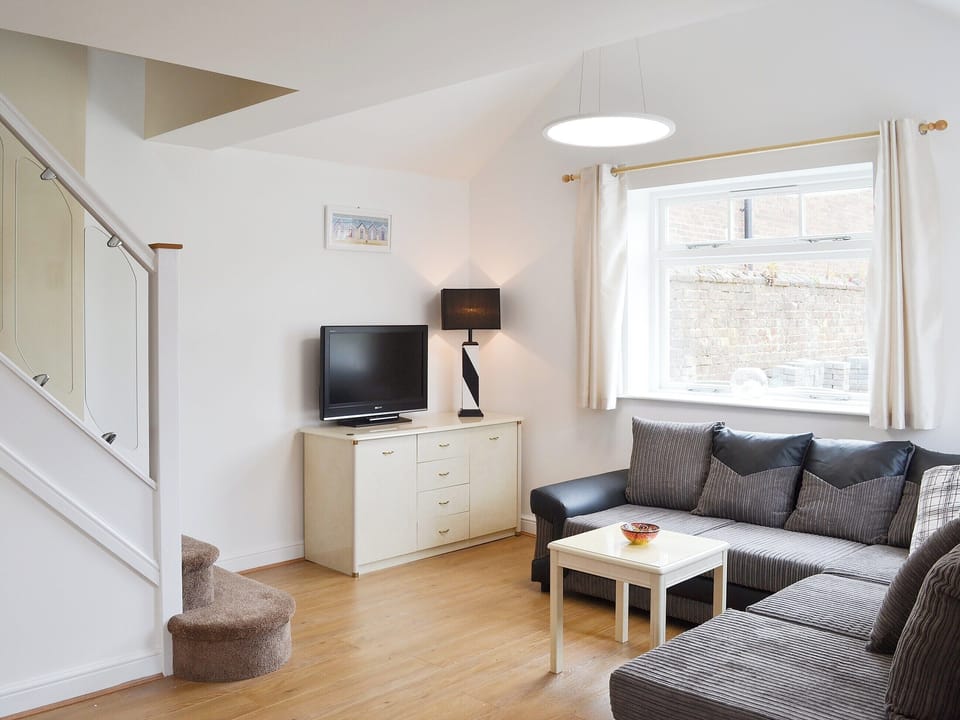 Lovely bright and airy open plan living area | Freya Cottage & Christine CottageFreya Cottage, Flamborough