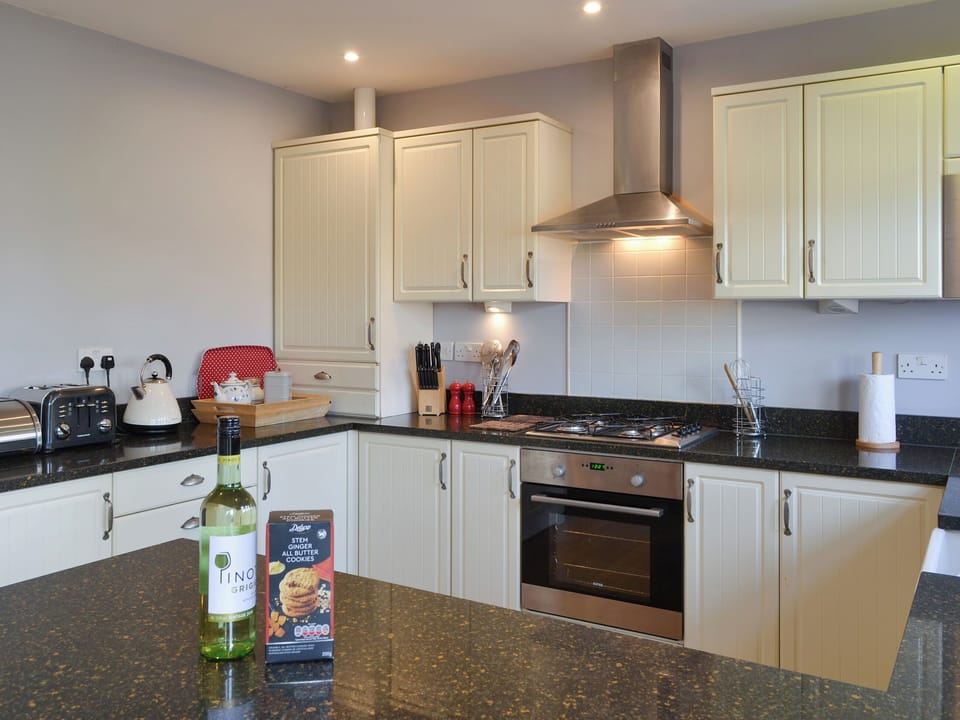 Fully appointed fitted kitchen | Wagtail Cottage, Lesbury, near Alnwick