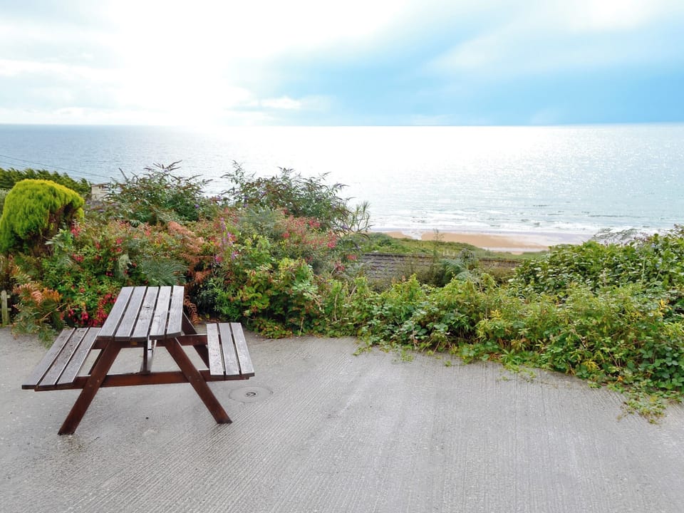 Patio | Suncroft, Praa Sands, Penzance