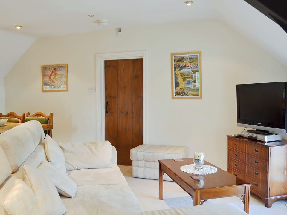 Open plan living/dining room/kitchen | Highfield Barn, Scackleton, nr. Hovingham