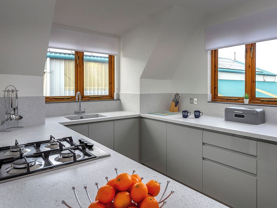Contemporary fitted kitchen | Mallard - Daisy Broad Lodges, Wroxham