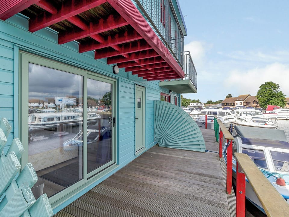 Decking | Top Sail - The Sail Loft, Wroxham