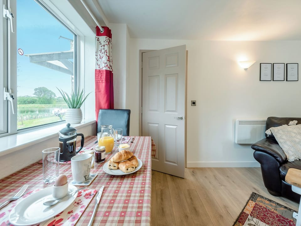 Dining Area | The Lodge - Maesydderwen Holiday Cottages, Llandeilo