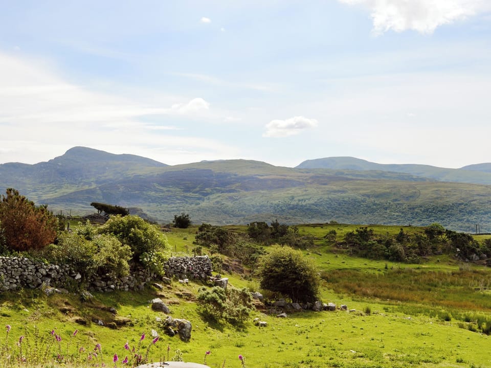 Surrounding area | Beudy Hen and Ysgubor - Ysgubor, Harlech