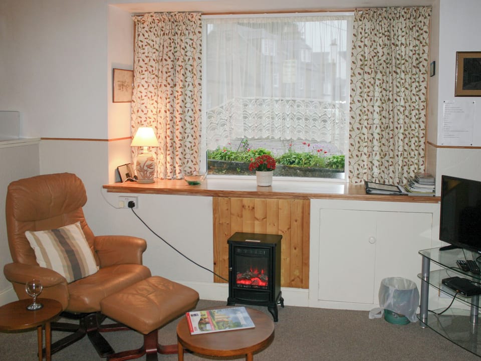 Open plan living space | Bakehouse Cottage - Kirkmichael Village Cottages, Kirkmichael, near Pitlochry