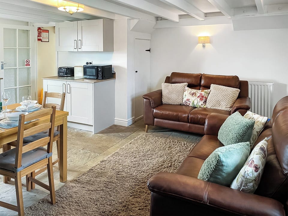 Open plan living space | Cyll y Felin Fawr 1 - Cyll y Felin Fawr, Aberdaron