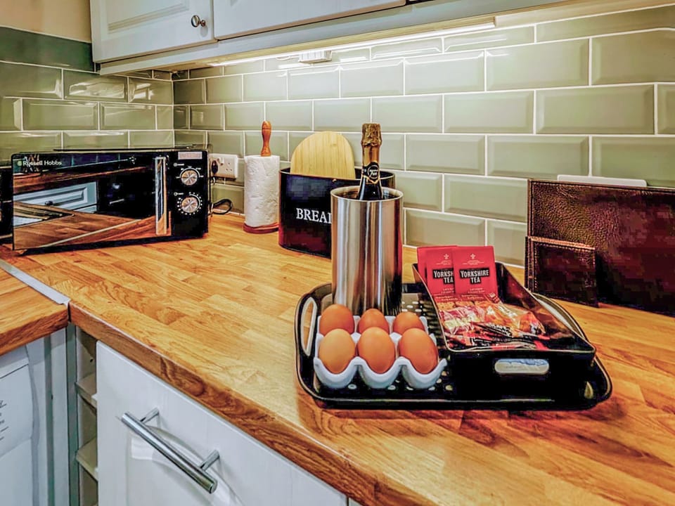 Surrounding area | Grooms Cottage, Suffield near Scarborough