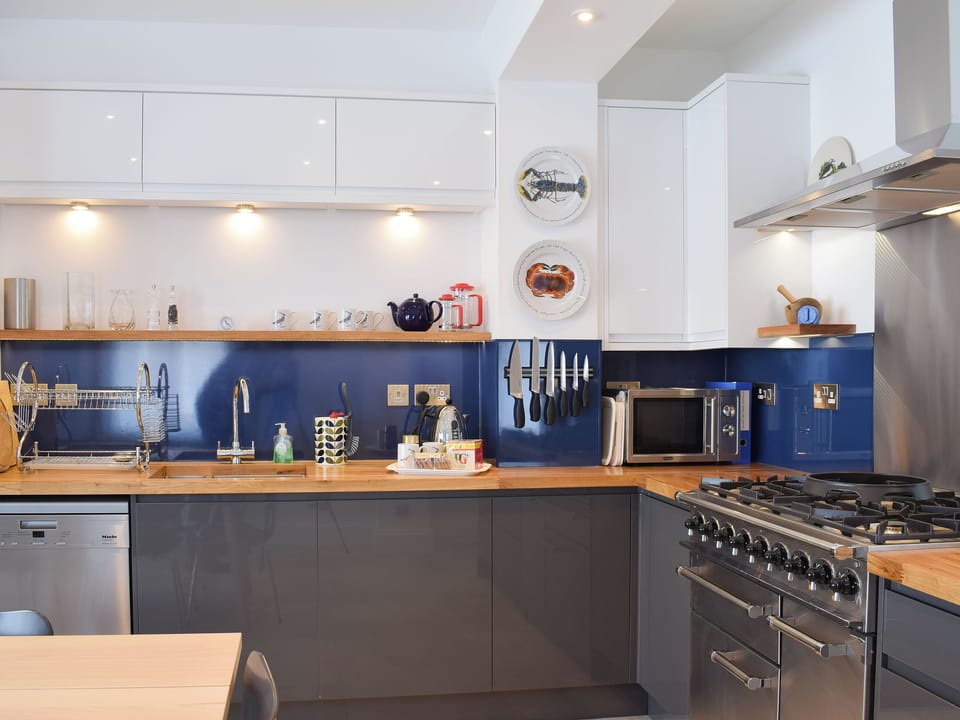 Kitchen area | Lapwing, Yarmouth