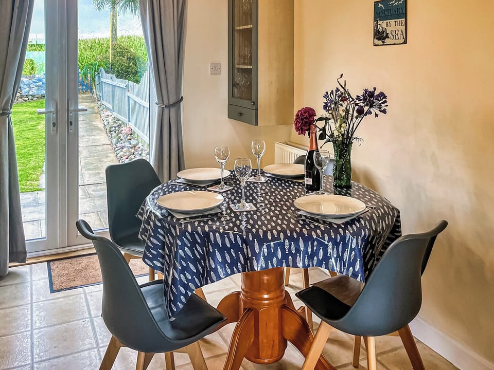 Dining Area | Gigha - Harbour Row, Drummore, near Stranraer