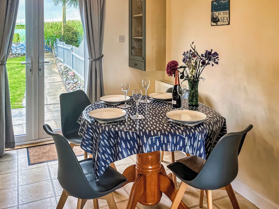 Dining Area | Gigha - Harbour Row, Drummore, near Stranraer