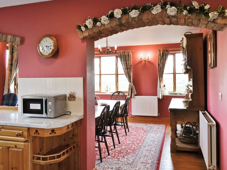 Kitchen/diner | Ye Olde Smithy, Kennythorpe near Malton