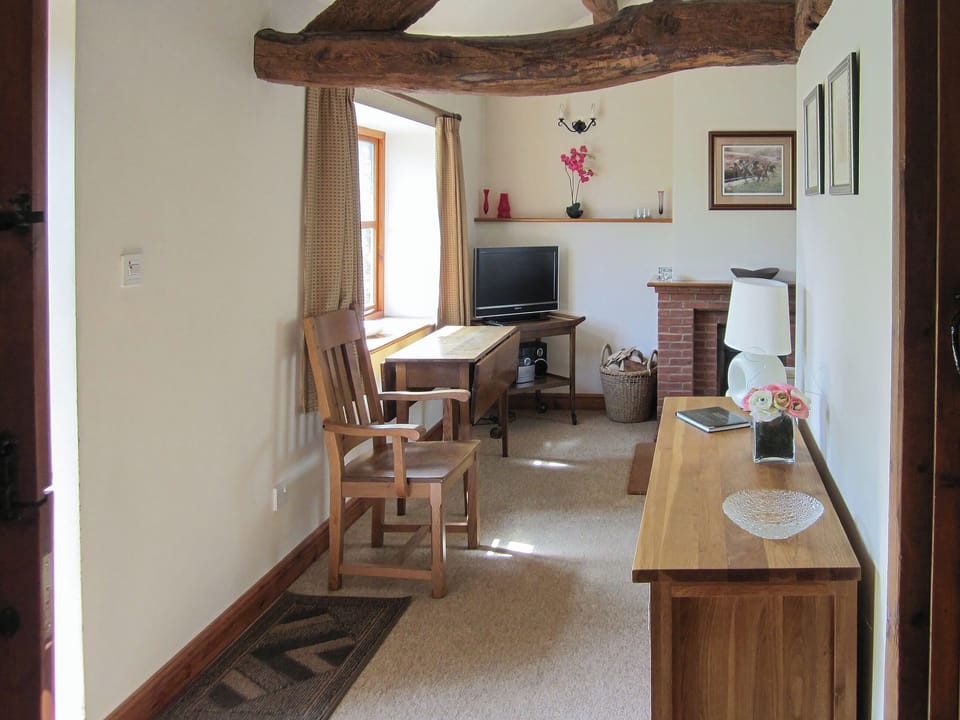 Living room/dining room | Garden Cottage, Corse Lawn, near Tewkesbury