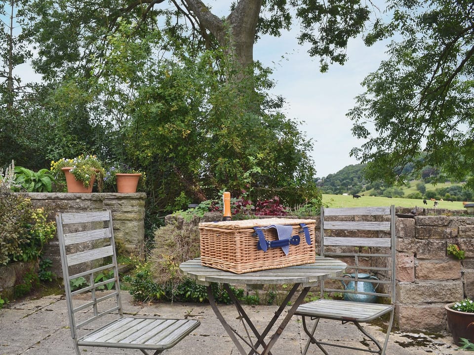 Sitting-out-area | The Secret Cottage, Cromford, nr. Matlock