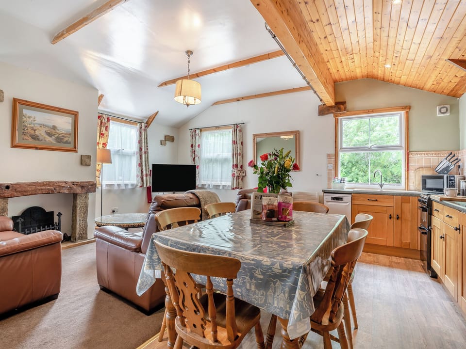 Open plan living space | Bo&rsquo;suns Rest - Keel Lodges, Staithes, near Whitby