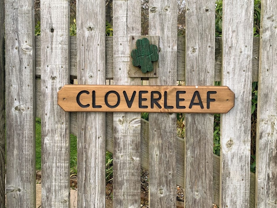 Outdoor area | Cloverleaf - Seaview, Saltfleetby, near Louth