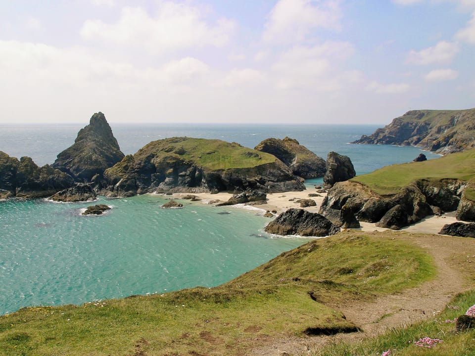 Surrounding area | Spindrift, Coverack, nr. Helston