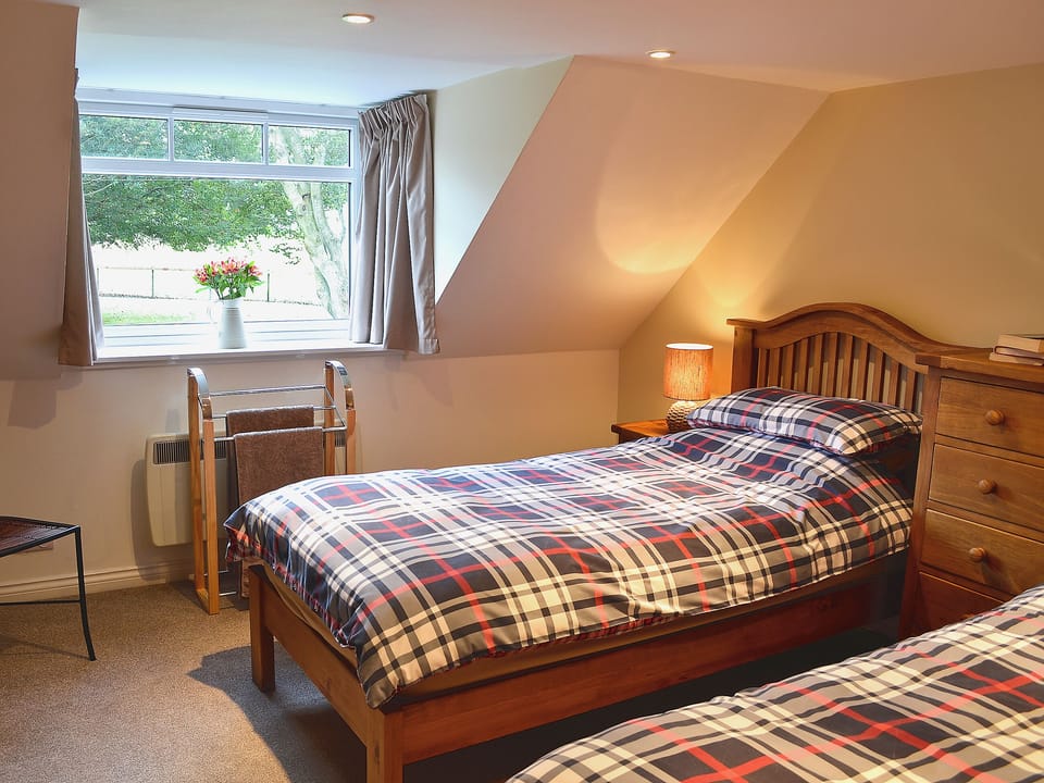 Twin bedroom | Longcroft Cottage, Oyne, nr. Insch