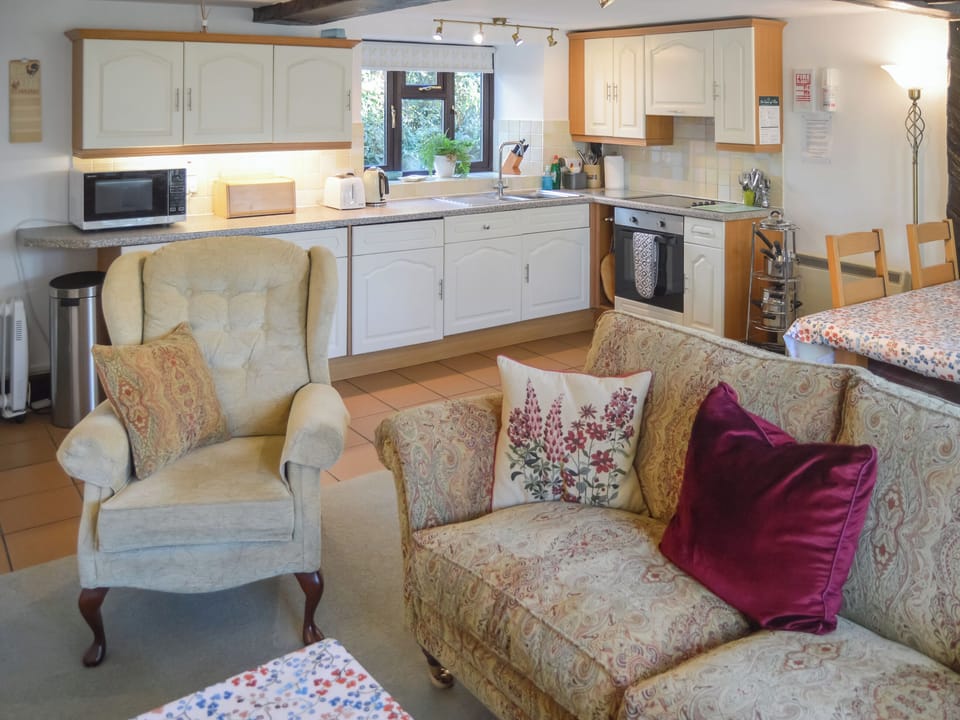 Open plan living space | Bergerac Cottage - Coppers Cottages, Lyme Regis