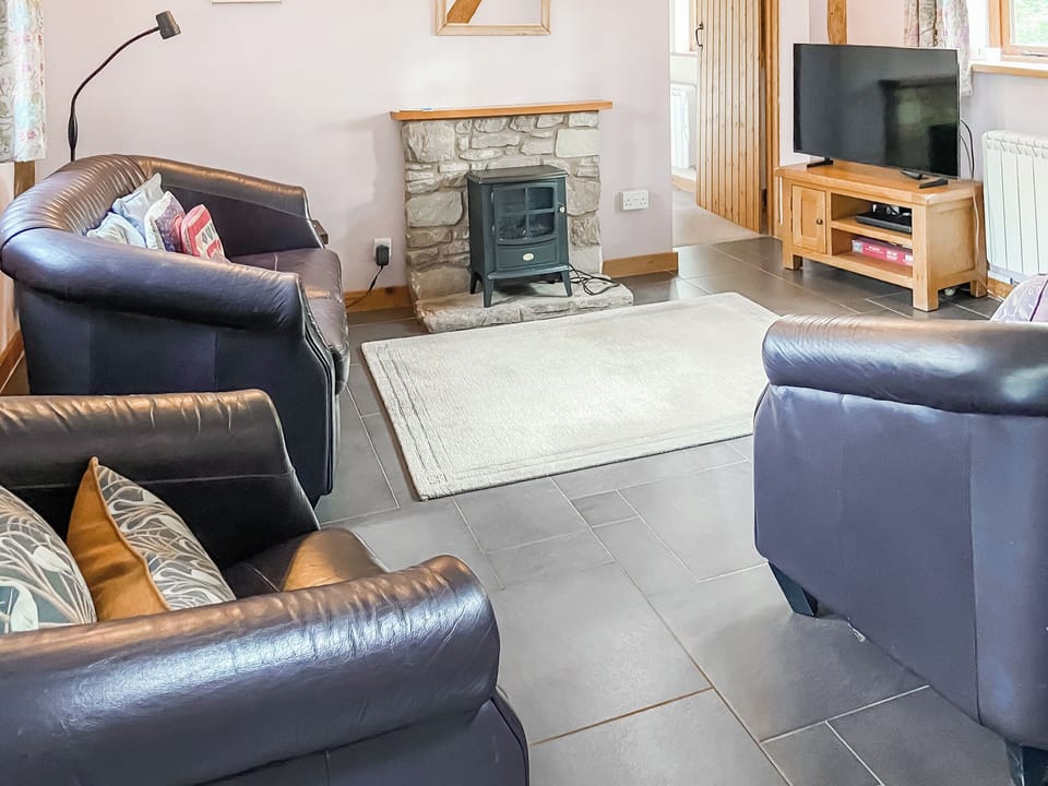 Sitting Room | Stocks Tree Cottage, Preston Wynne