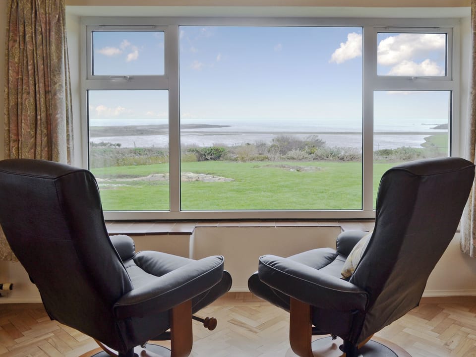 Awesome views from the cottage looking out over Cemlyn Bay | Bwthyn Pereos, Cemlyn near Amlwch