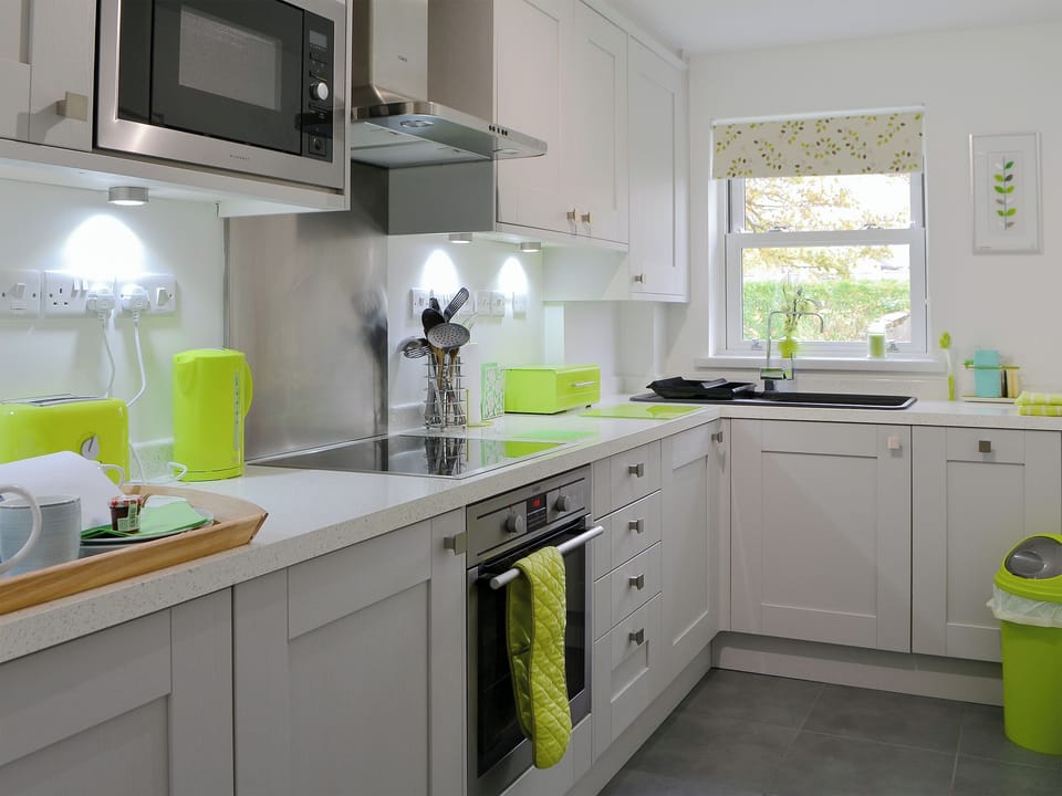 11 Elm Court, Keswick