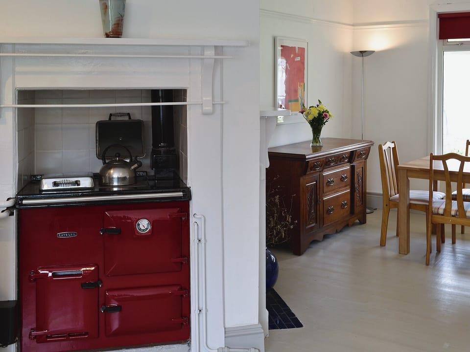 Kitchen | Polmeor, Polzeath