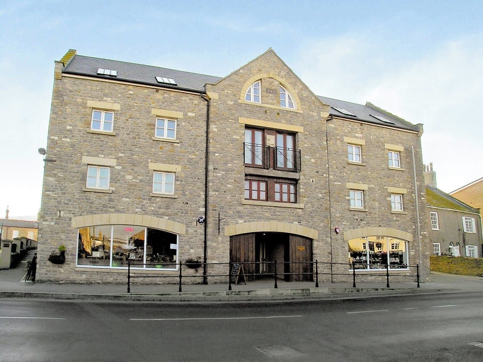 Ideal holiday apartment | 12 Maritime House, Bridport