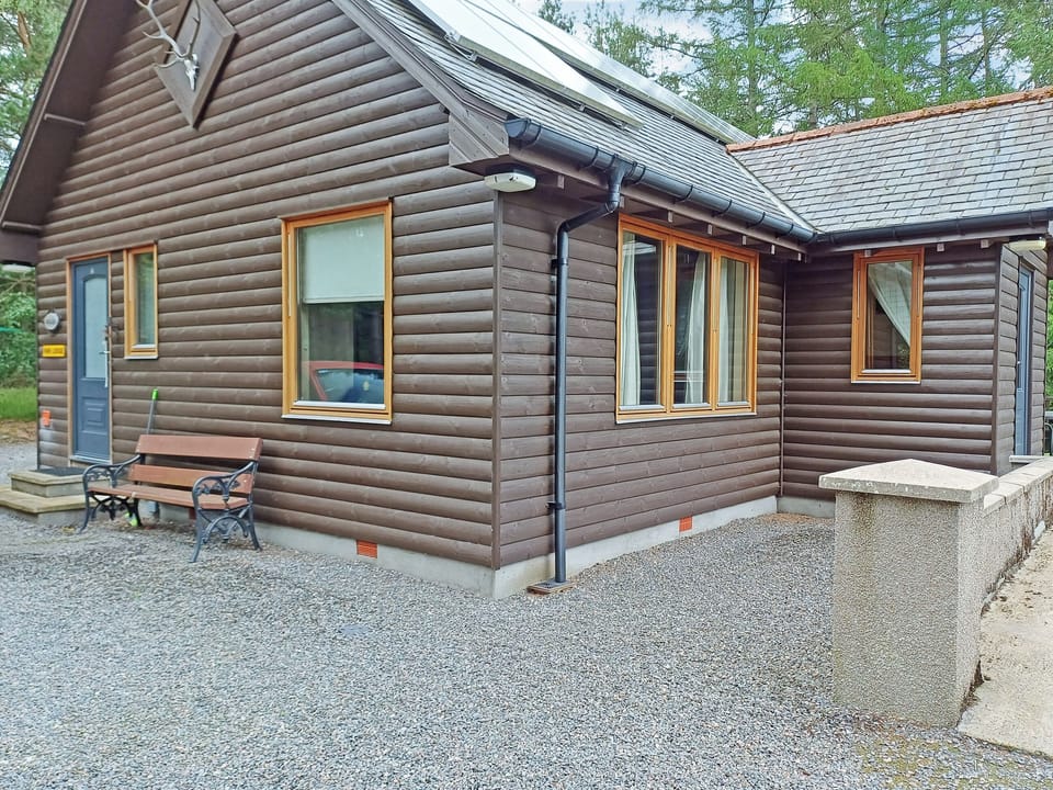 Exterior | Park Lodge - Birchland, Strachan, near Banchory