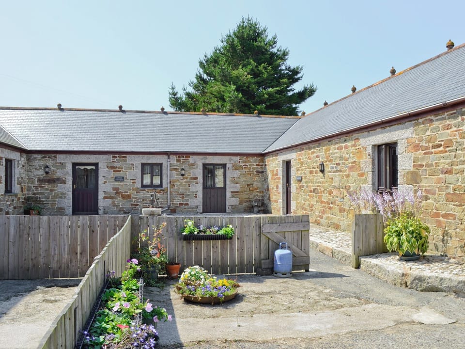 Exterior | Little Content Farm Cottage, Gunwalloe, nr. Helston