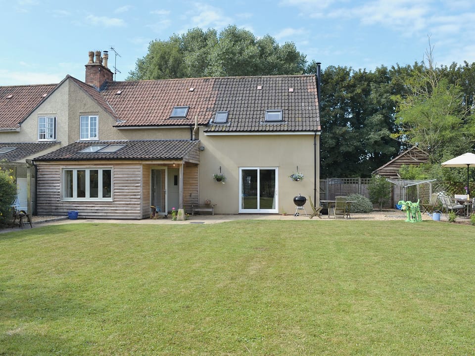 Exterior | Barrowswood and Strawberry Lodge - Barrowswood, Cheddar