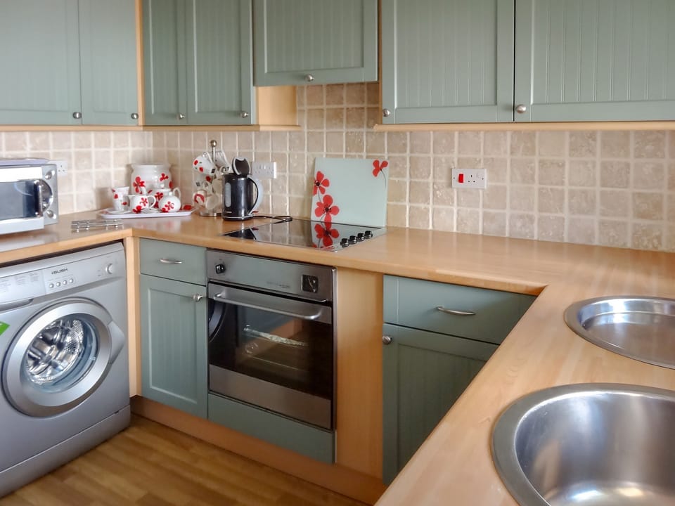 Kitchen | Brook Lodge Country Cottage, Wroot, near Doncaster