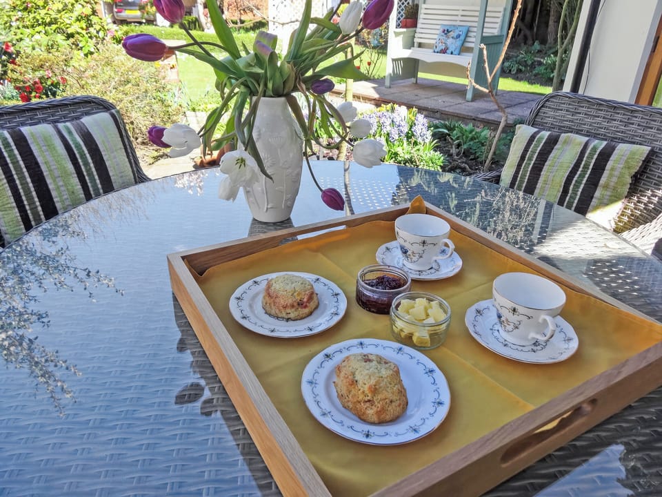 Sitting-out-area | Brook Lodge Country Cottage, Wroot, near Doncaster