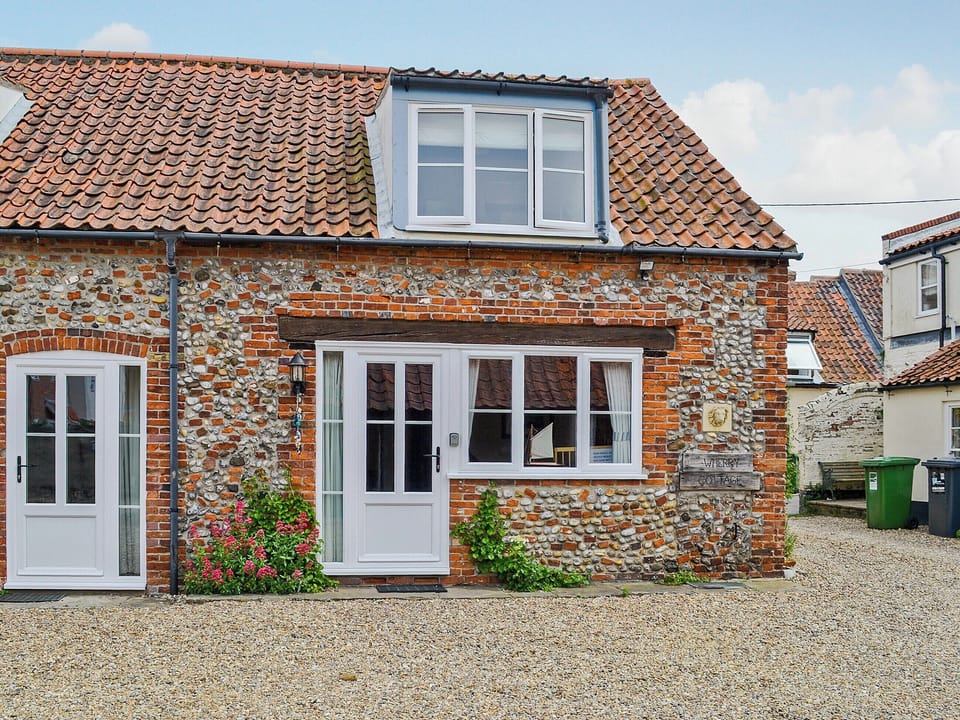 Exterior | Wherry Cottage, Wells-next-the-Sea
