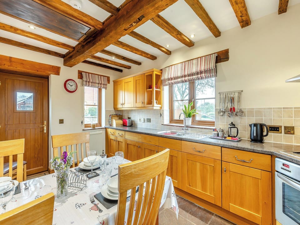 Kitchen/diner | The Lodge - Little Allaston Farm, Lydney