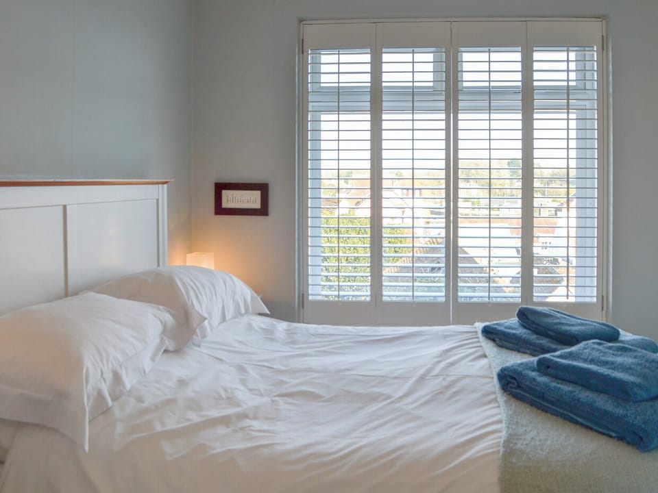 Comfortable double ebdroom | Bosun&rsquo;s Locker, Lymington