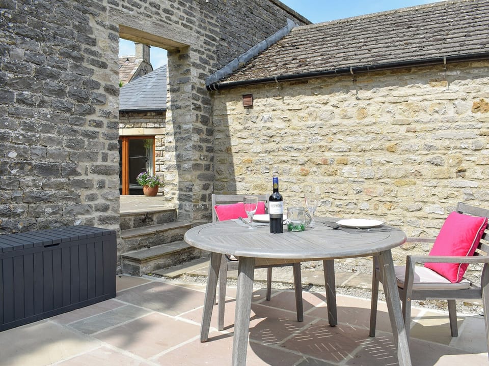 Additional paved patio area | Poppy&rsquo;s Footprint, Middleham, near Leyburn